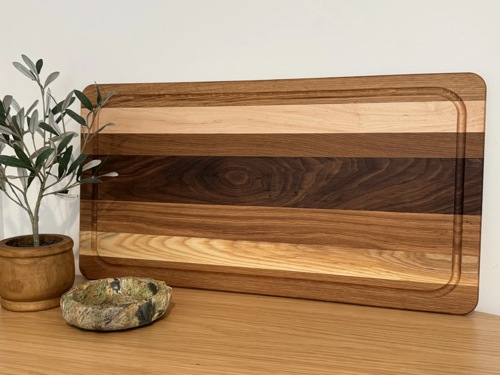 Cutting board
